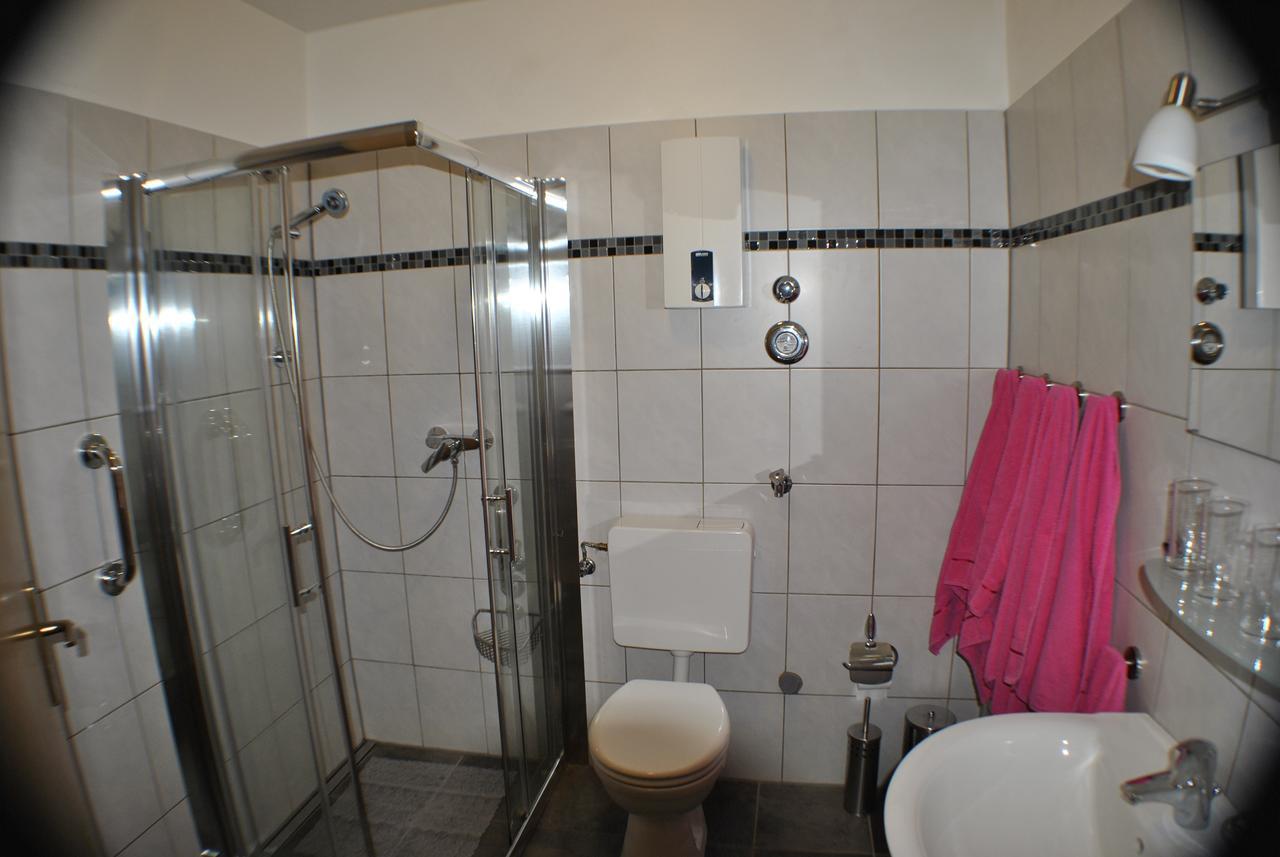 Apartmenthaus „Am Gersthof“ Am Nationalpark Kellerwald-Edersee Gellershausen Екстериор снимка